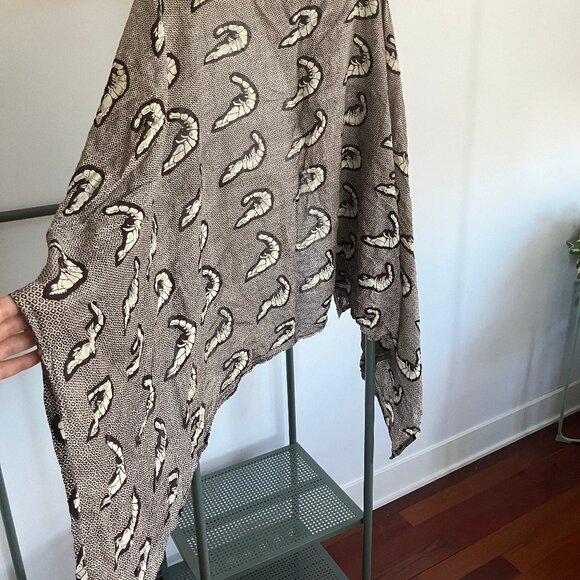 lightweight prawn scarf - Picture 2 of 6